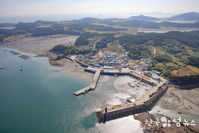 bg_island_main_pier · 1 ★선택