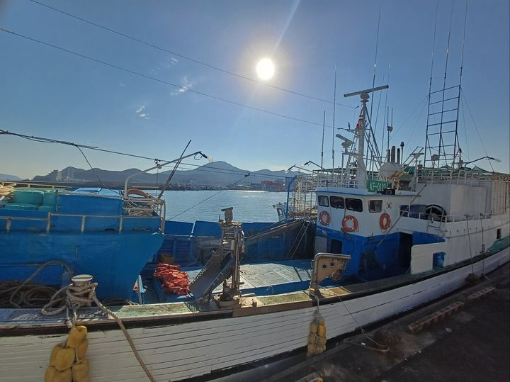 bg_fishing_boat · 5