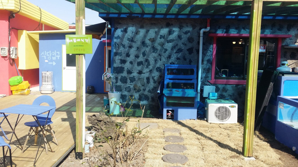 bg_restaurant_compound · 4