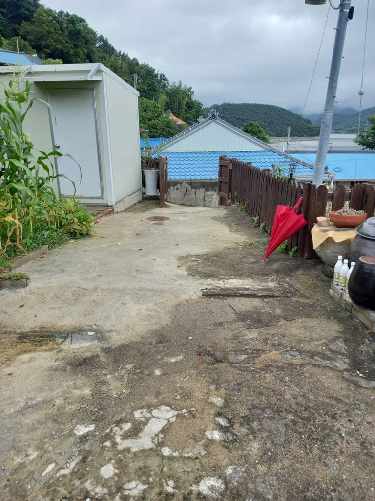 bg_restaurant_compound · 12